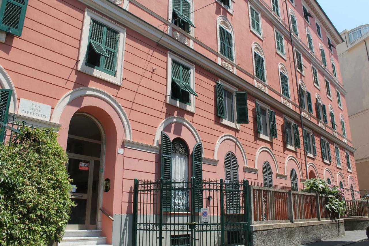 Appartamento In Centro Zona Fiera,Davanti Al Galliera Genua Exterior foto