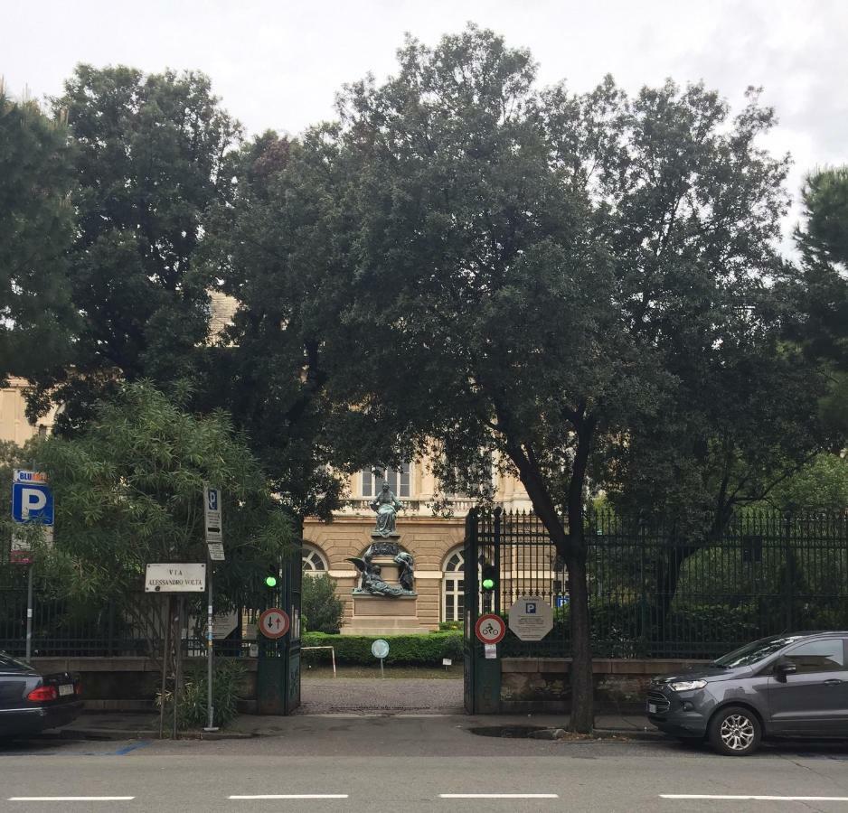 Appartamento In Centro Zona Fiera,Davanti Al Galliera Genua Exterior foto